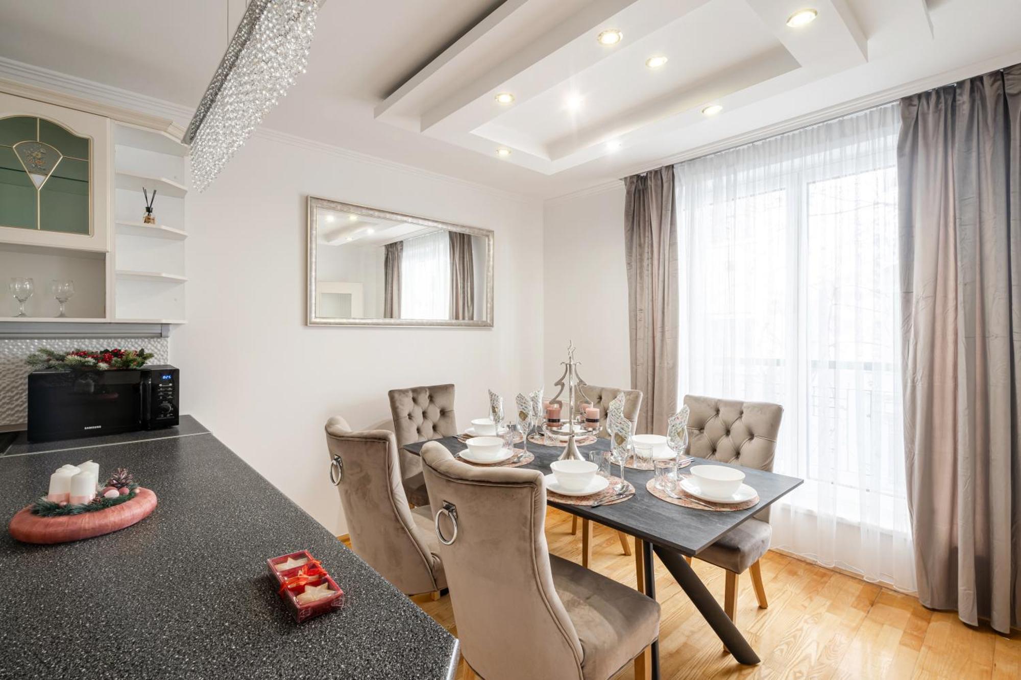 Beautiful Three Bedrooms Apartment With Free Parking Close To The Danube Coast Budapest Luaran gambar