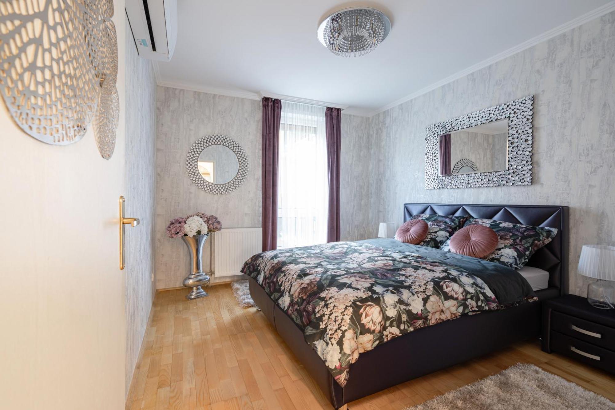 Beautiful Three Bedrooms Apartment With Free Parking Close To The Danube Coast Budapest Luaran gambar