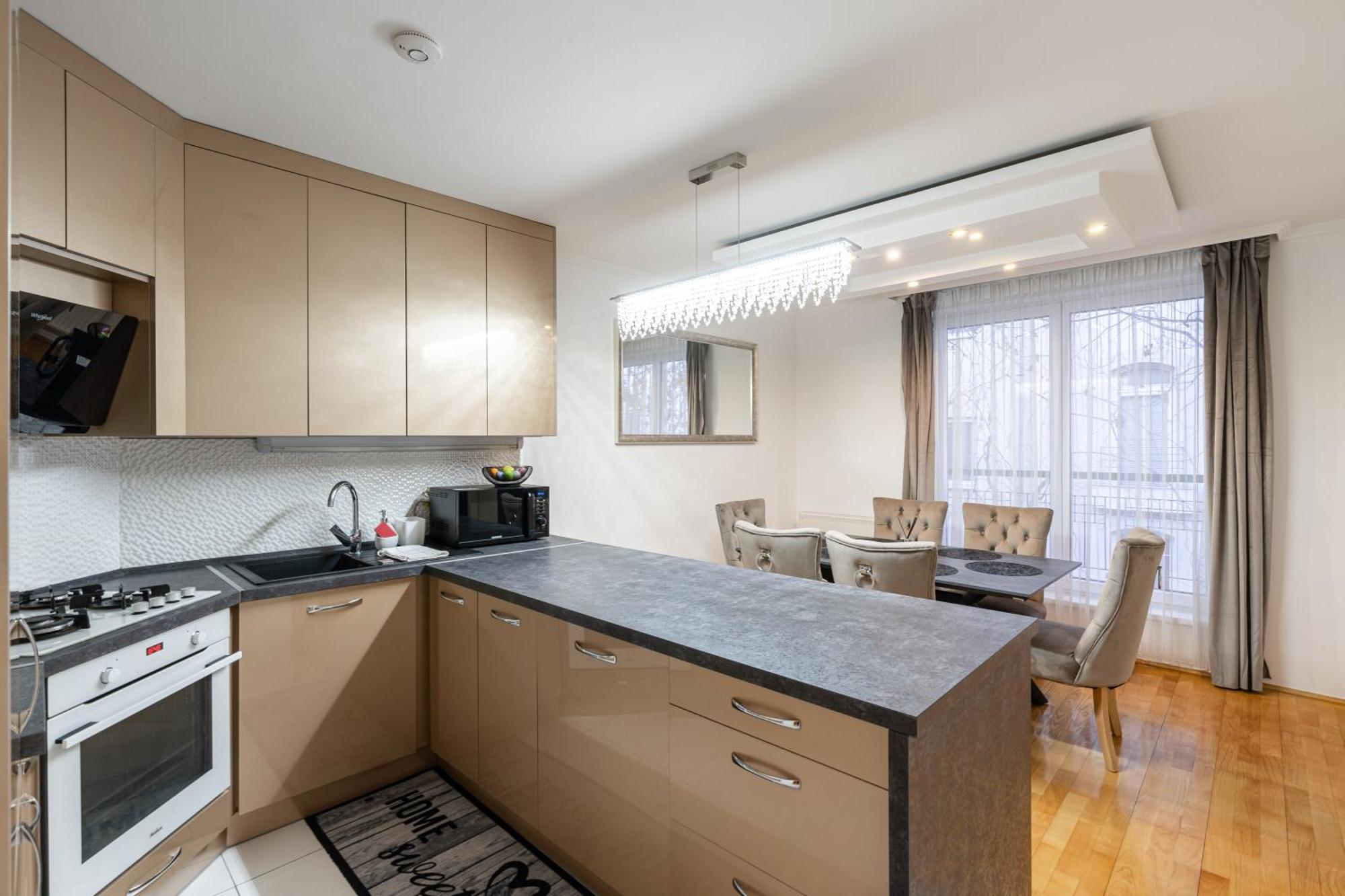 Beautiful Three Bedrooms Apartment With Free Parking Close To The Danube Coast Budapest Luaran gambar